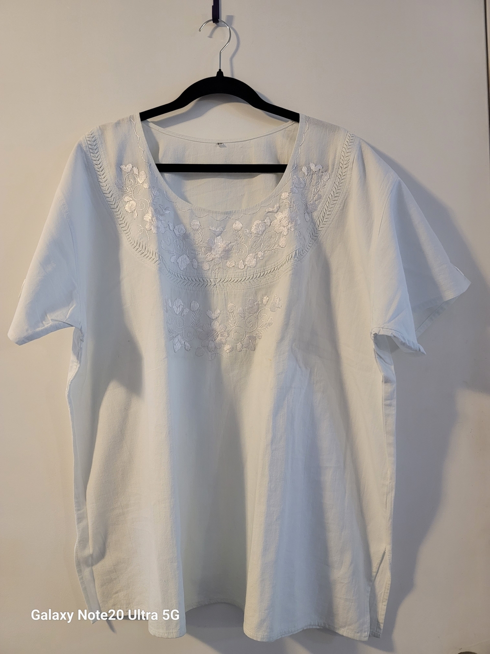 Women’s White Embroidered Scoop Neck Top